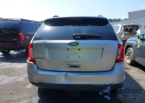 2013 Ford Edge Se z USA, uszkodzony, nr VIN 2FMDK3GC8DBB19928